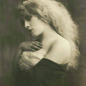 Meet your Posher, Theresa